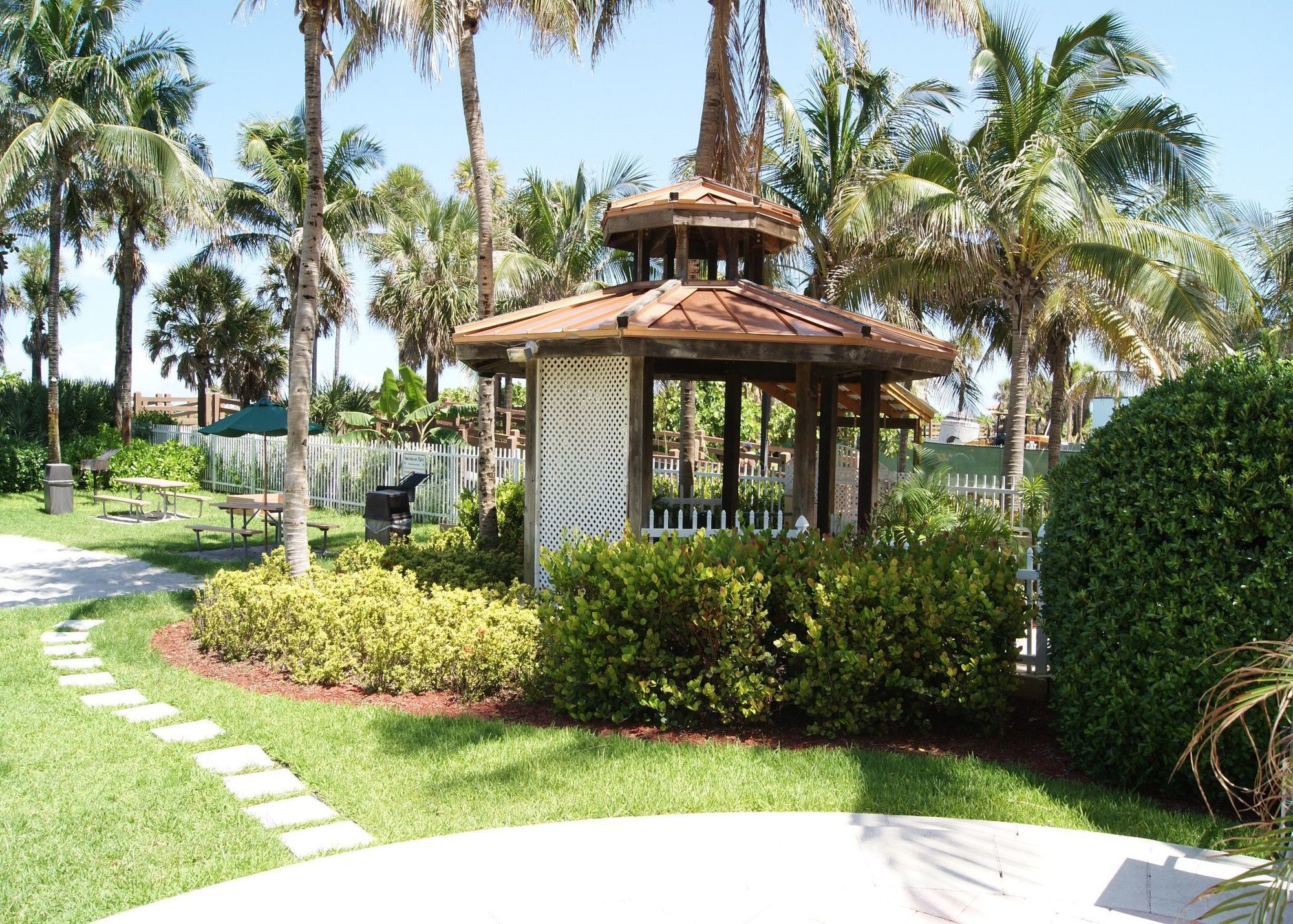 Westgate South Beach Oceanfront Resort Miami Beach Exterior photo